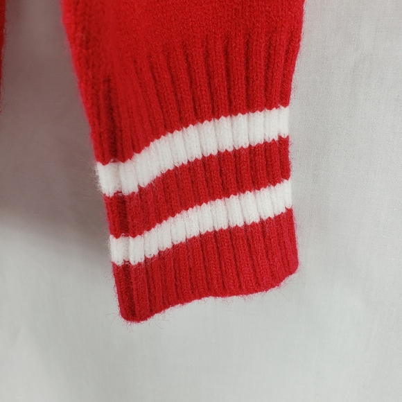Red and White Vneck Sweater Women's Size Small NWT - Picture 4 of 5